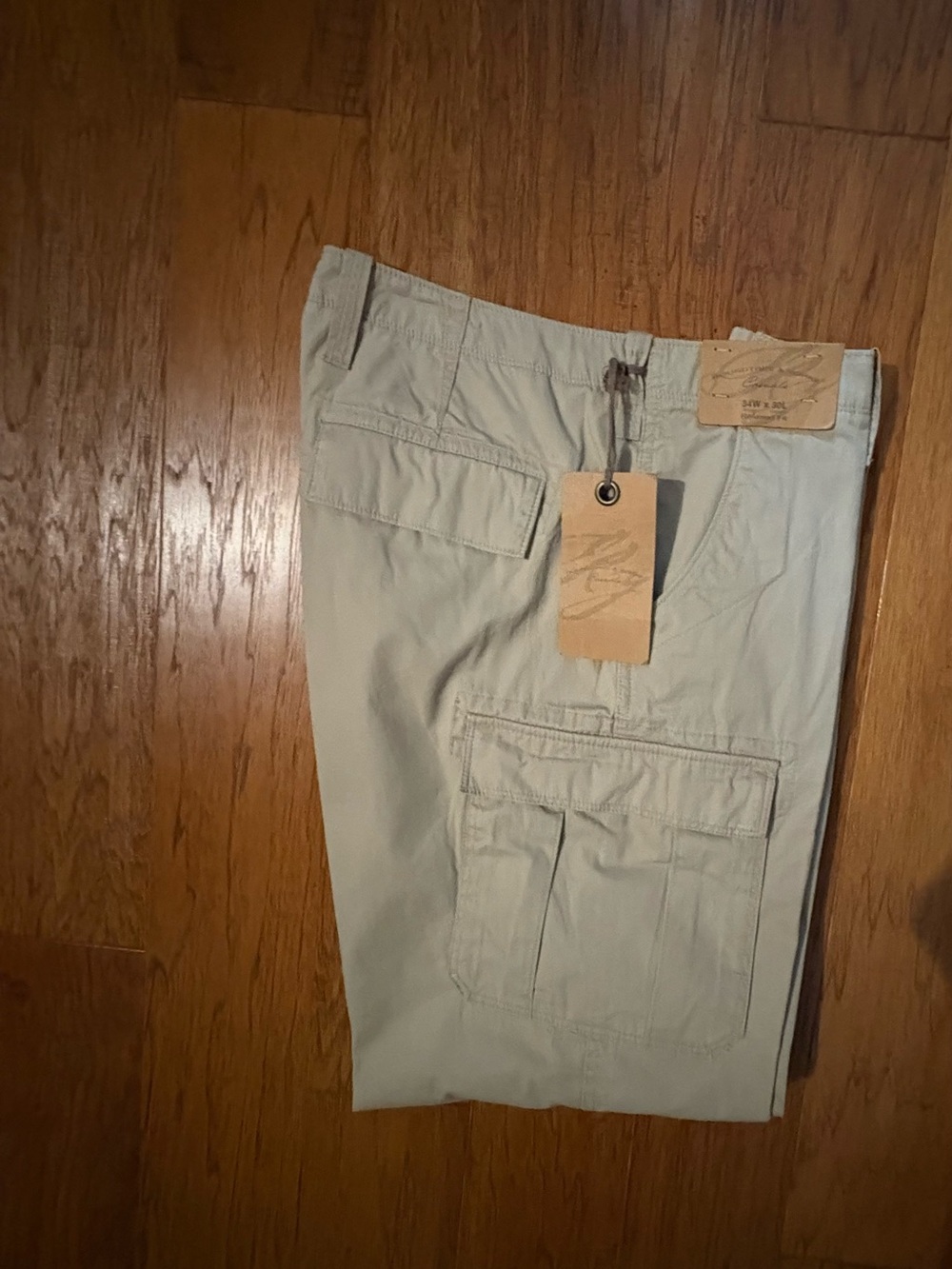Roundtree & Yorke Relaxed Fit Cargo Pants